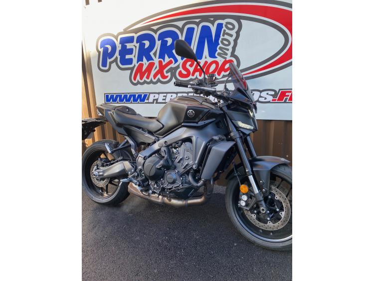 YAMAHA MT-09  Y-AMT