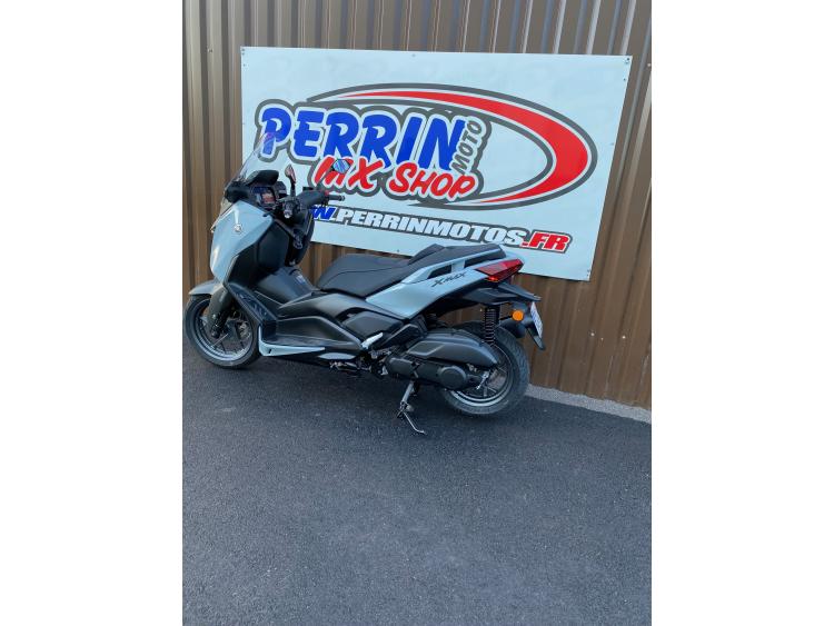 YAMAHA XMAX 125 TECH MAX