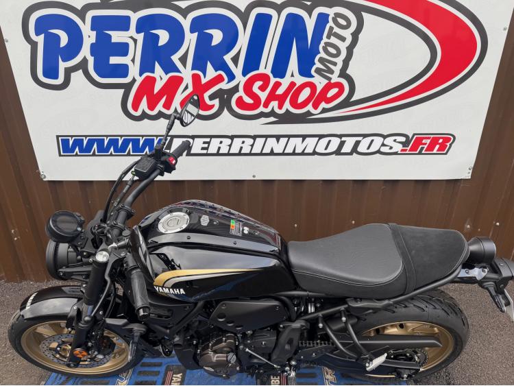 YAMAHA XSR 700 
