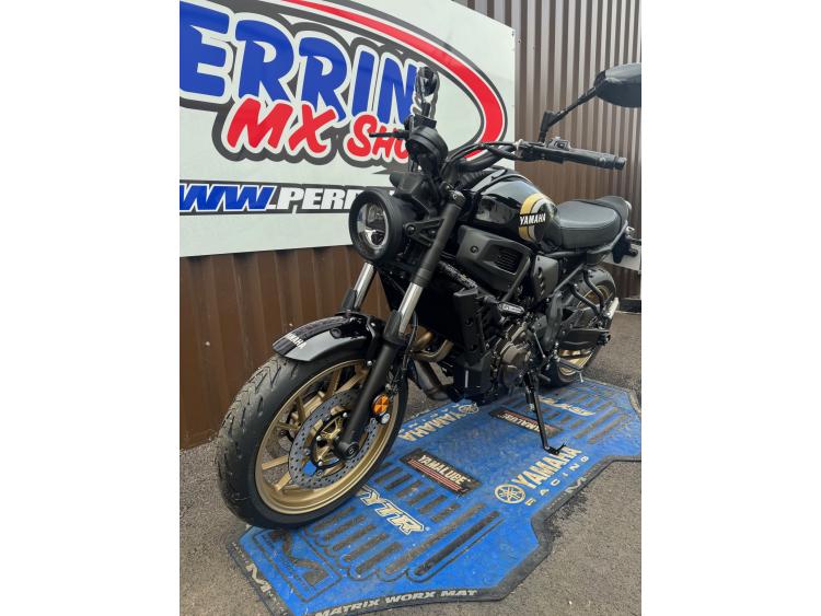 YAMAHA XSR 700 