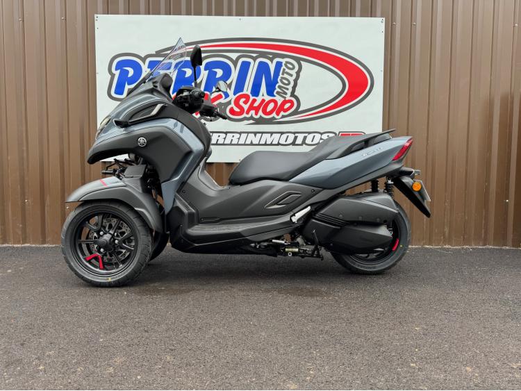 YAMAHA TRICITY 300